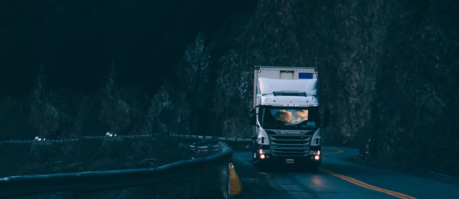 Beynəlxalq daşınma — TRANSLINE carousel şəkli 2